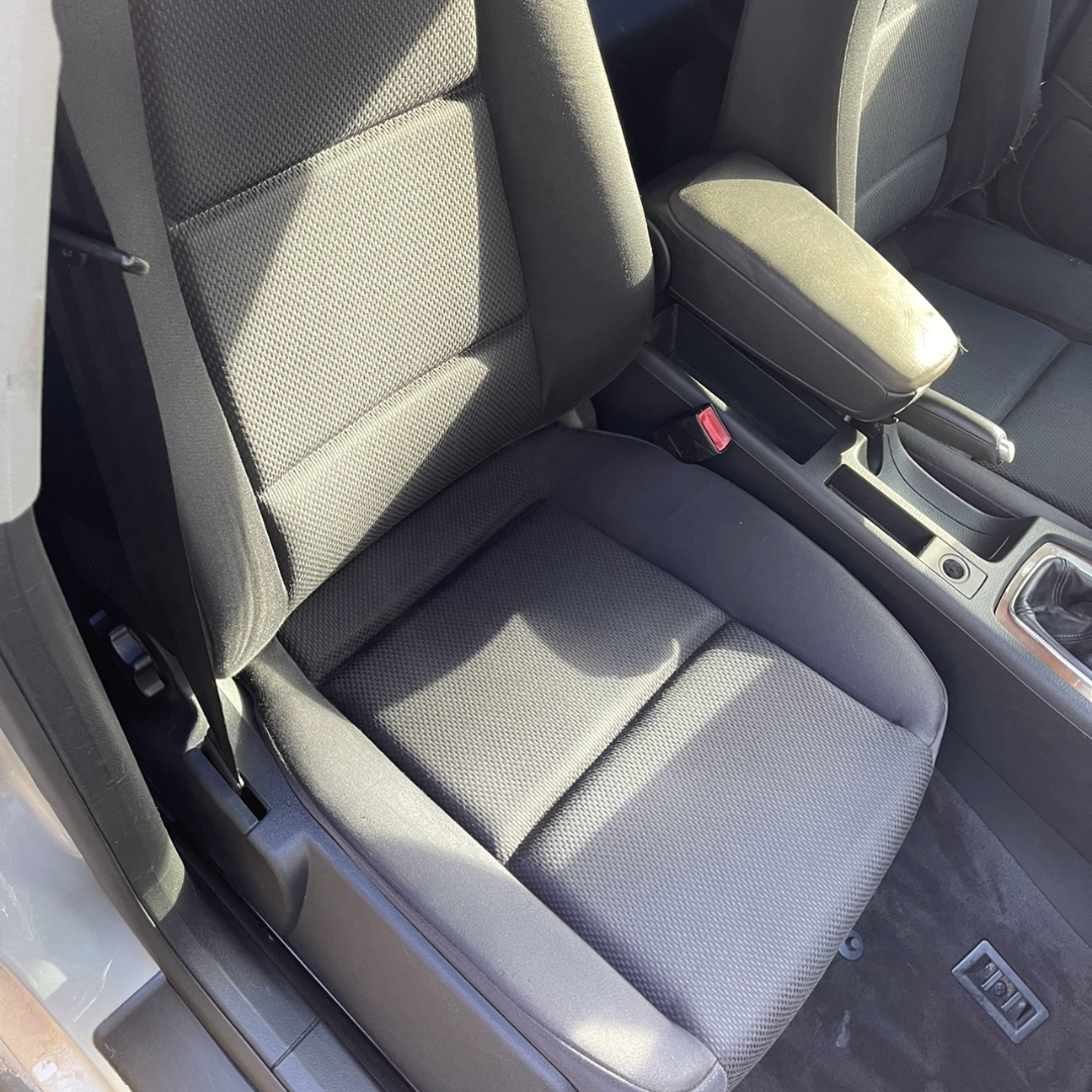 Nettoyage sièges auto propre